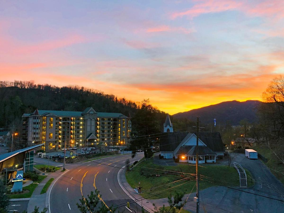 Gatlinburg View Lodge Exterior photo
